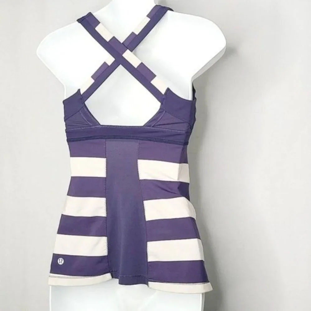 Lululemon Run: Stuff Your Bra Tank II - Picture 1 of 6